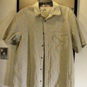 Columbia Size Large Short Sleeve Shirt